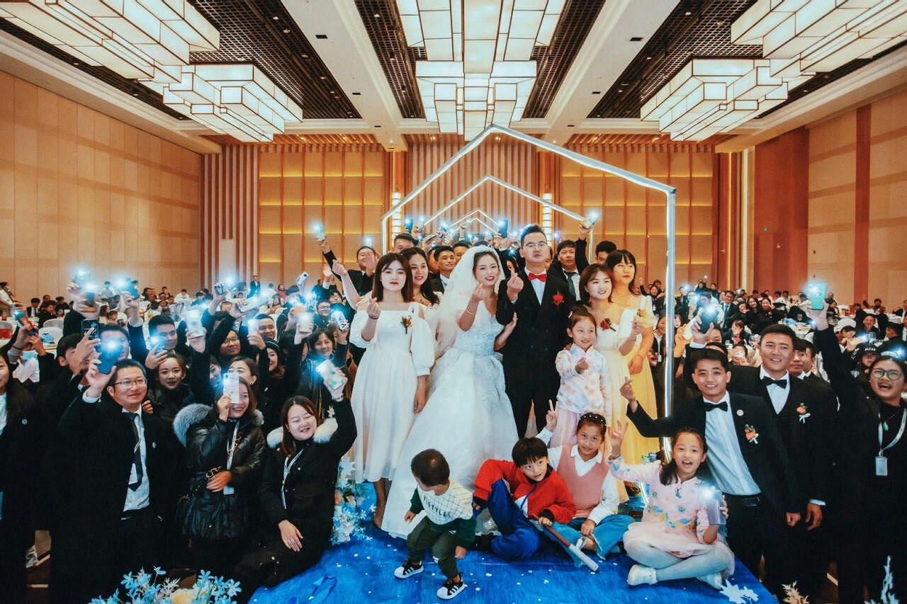 麗江全程婚禮大型策劃執(zhí)行就選麗江復華麗朗度假酒店；