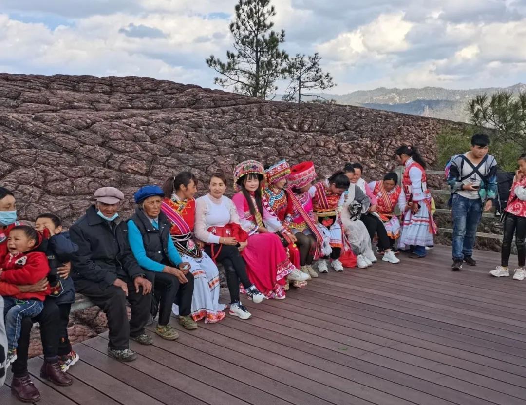 來老君山，把過年吃下的卡路里通通甩開