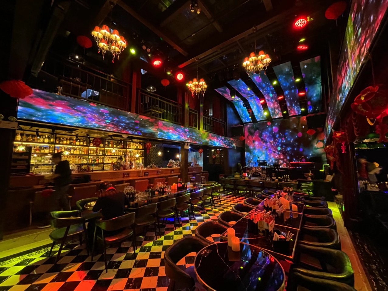 麗江古城花漾?夢(mèng)酒吧 麗江古城花漾?夢(mèng)酒吧