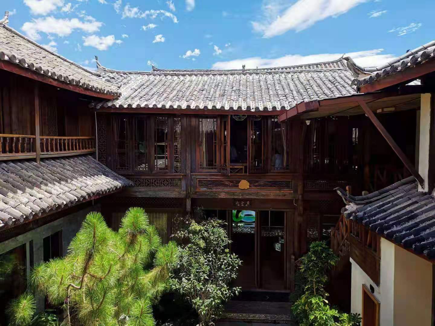 麗江古城尋寶團建制茶體驗任務(wù)