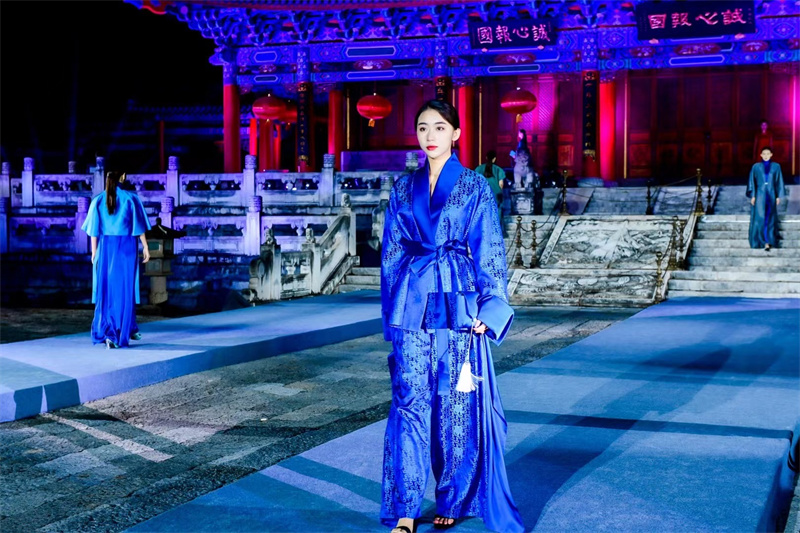 第一屆中國國際華服設(shè)計(jì)大賽總決賽麗江分會(huì)場(chǎng)活動(dòng)